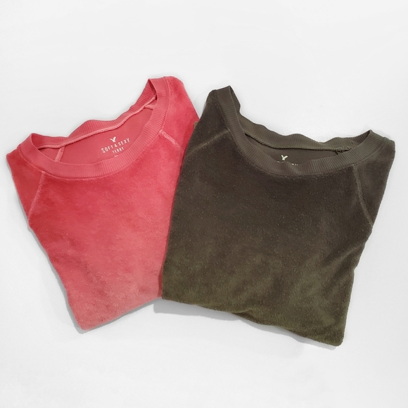 American Eagle Outfitters Sweaters - AMERICAN EAGLE Pink Green Ombre Long Sleeve Terry Crewnecks Bundle (2 pcs)